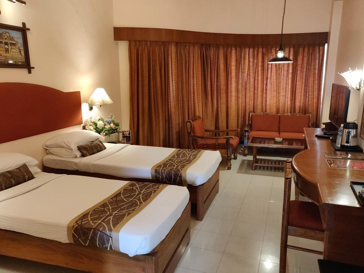 Malligi,Hampi Хоспет Екстериор снимка
